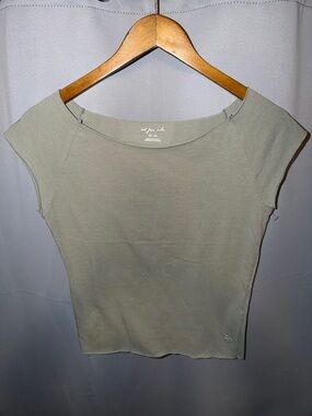 Urban Outfitters Sage Green Cap Sleeve Scoop Neck Top NWOT Cotton Urban Size M